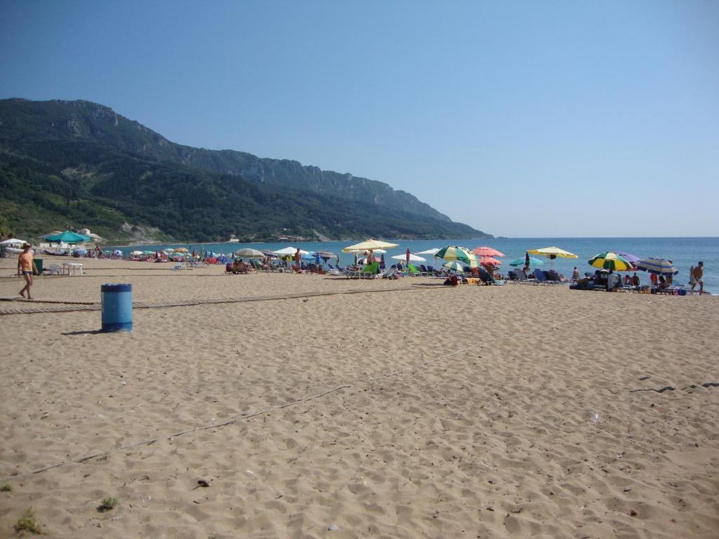 Alkyon Beach Hotel Agios Georgios Pagon Extérieur photo