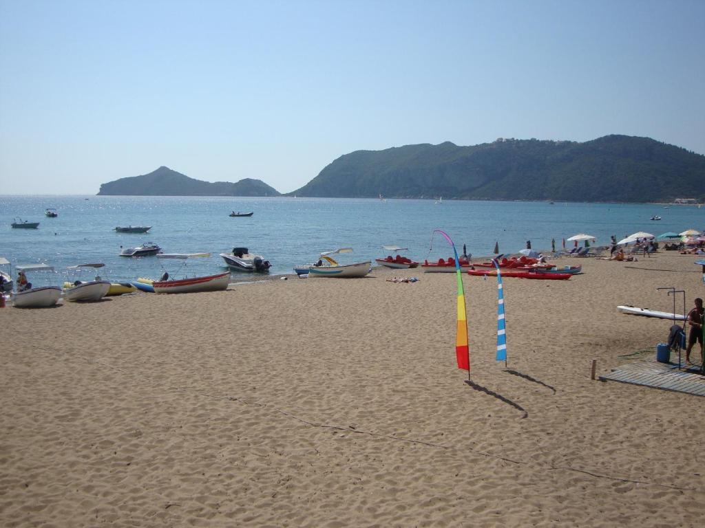 Alkyon Beach Hotel Agios Georgios Pagon Extérieur photo